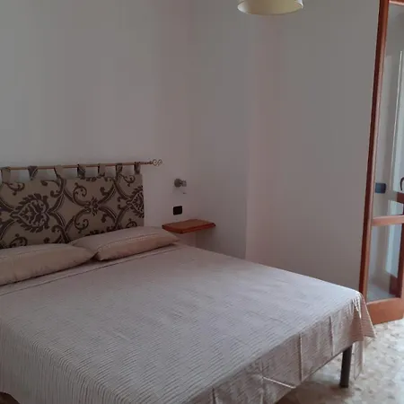 Gallipoli, Lido San Giovanni Via Savonarola , Trilocale Apartment Gallipoli
