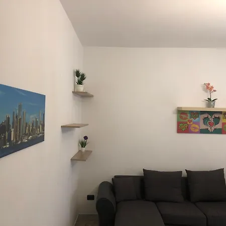 Gallipoli, Lido San Giovanni Via Savonarola , Trilocale Apartment