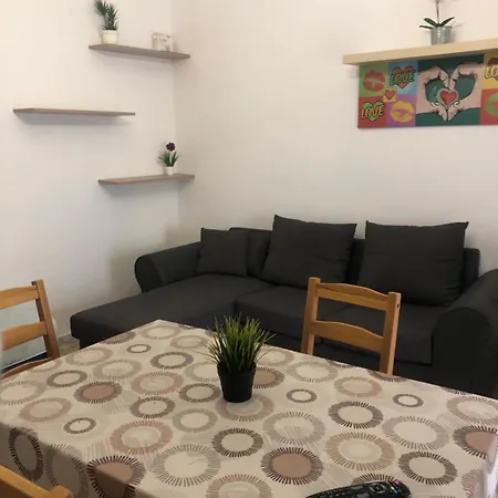 Apartment Gallipoli, Lido San Giovanni Via Savonarola , Trilocale *